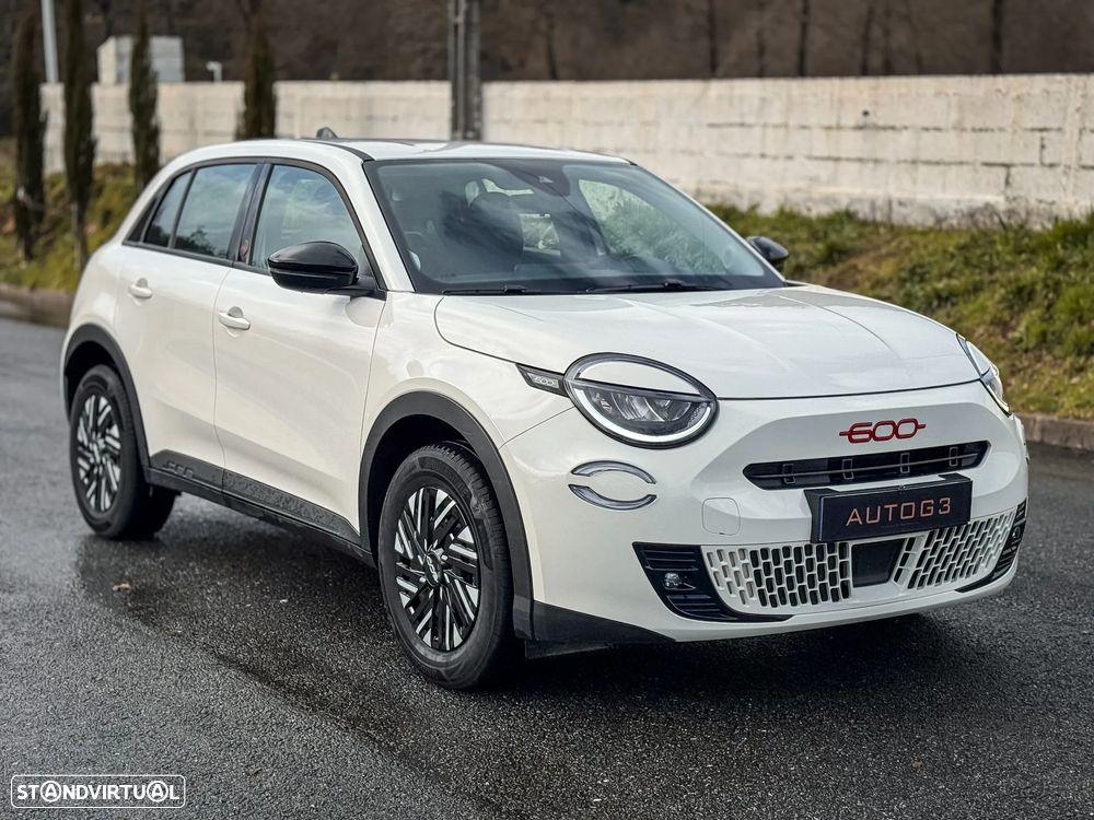 Fiat 600e 54 kWh (RED) - 5