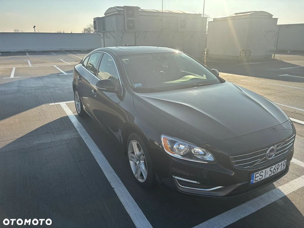 Volvo S60 2.5 T5 AWD - 2