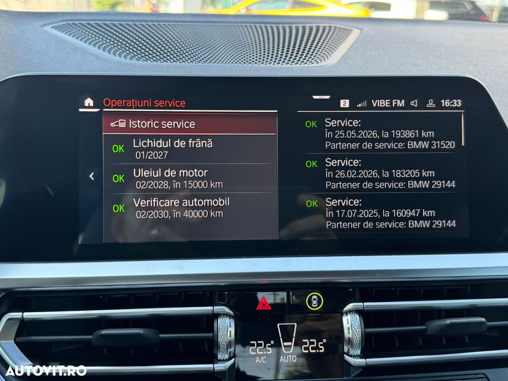 BMW Seria 2 220d Aut. M Sport - 26