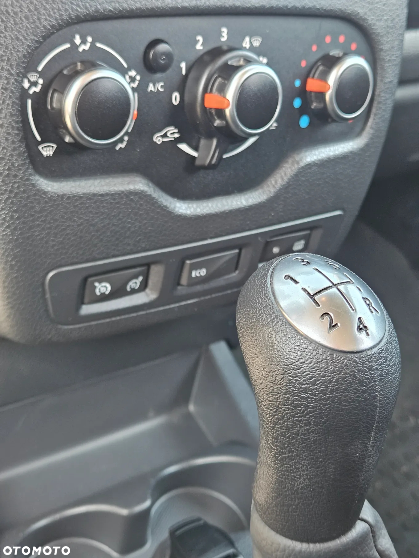 Dacia Dokker 1.2 TCe Stepway - 23
