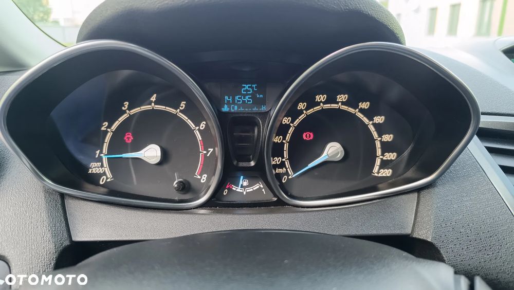 Ford Fiesta 1.0 EcoBoost Titanium X - 28