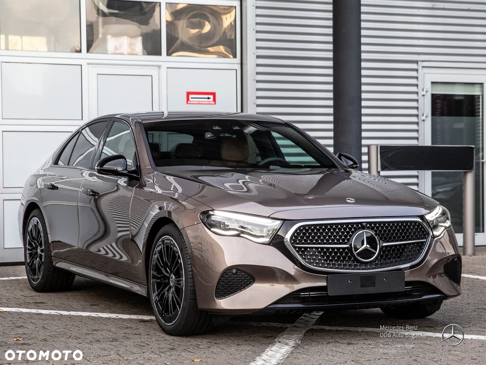 Mercedes-Benz E 2026 photo 3
