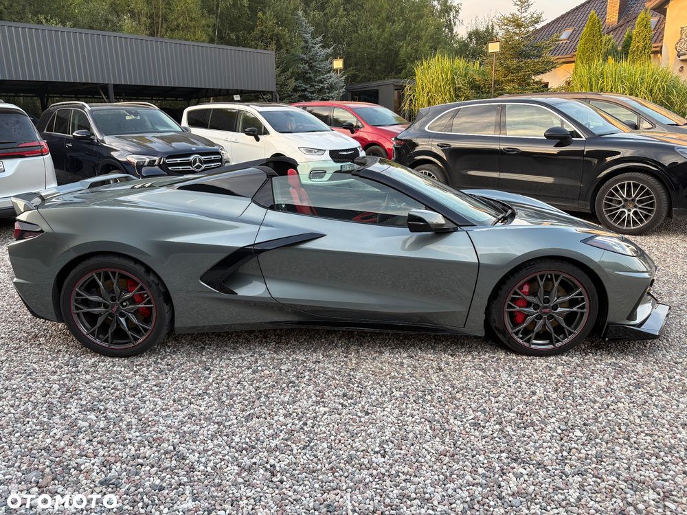 Chevrolet Corvette - 15