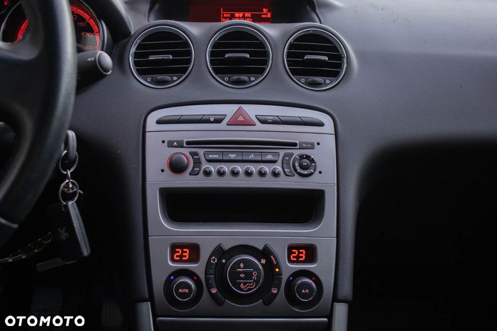 Peugeot 308 155 THP Platinum - 15