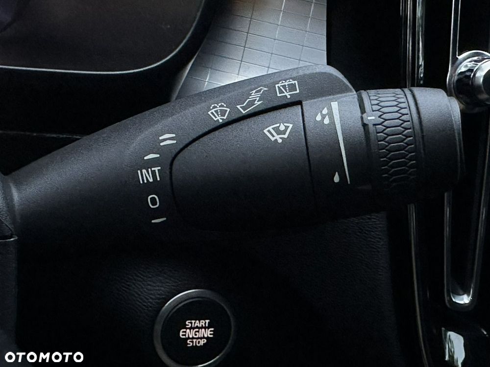 Volvo XC 40 - 36