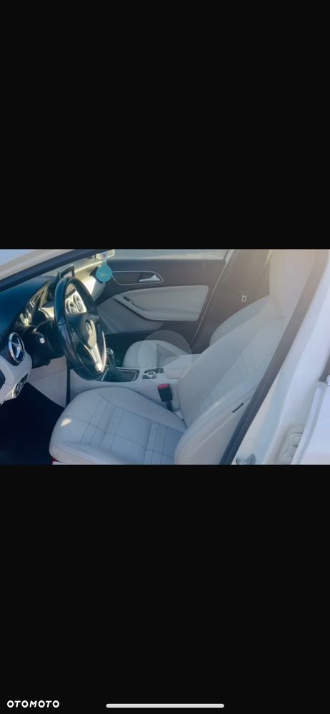 Mercedes-Benz Klasa A 180 BlueEfficiency Edition - 7