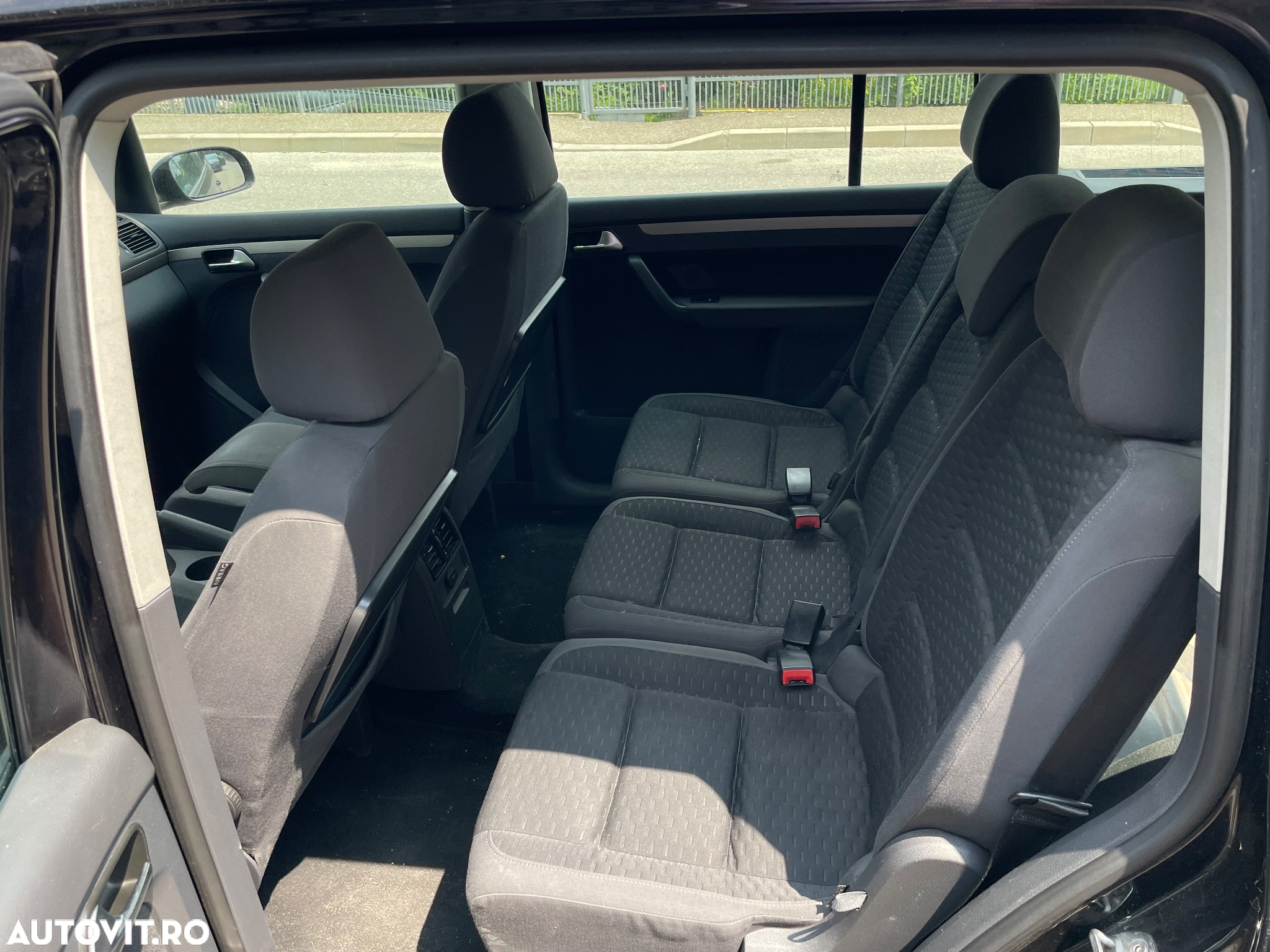 Volkswagen Touran 1.9 TDI - 5