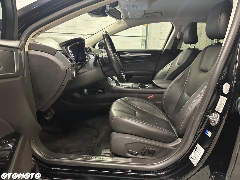 Ford Mondeo 2.0 TDCi Trend 4WD PowerShift - 14