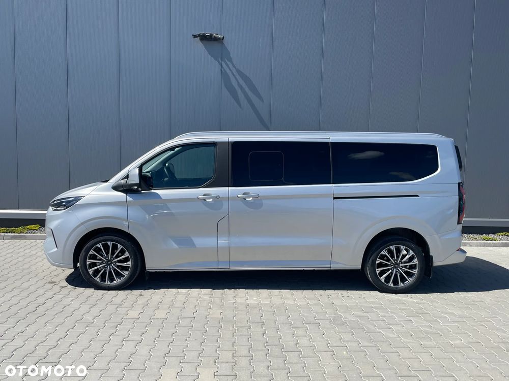 Ford Tourneo Custom - 6