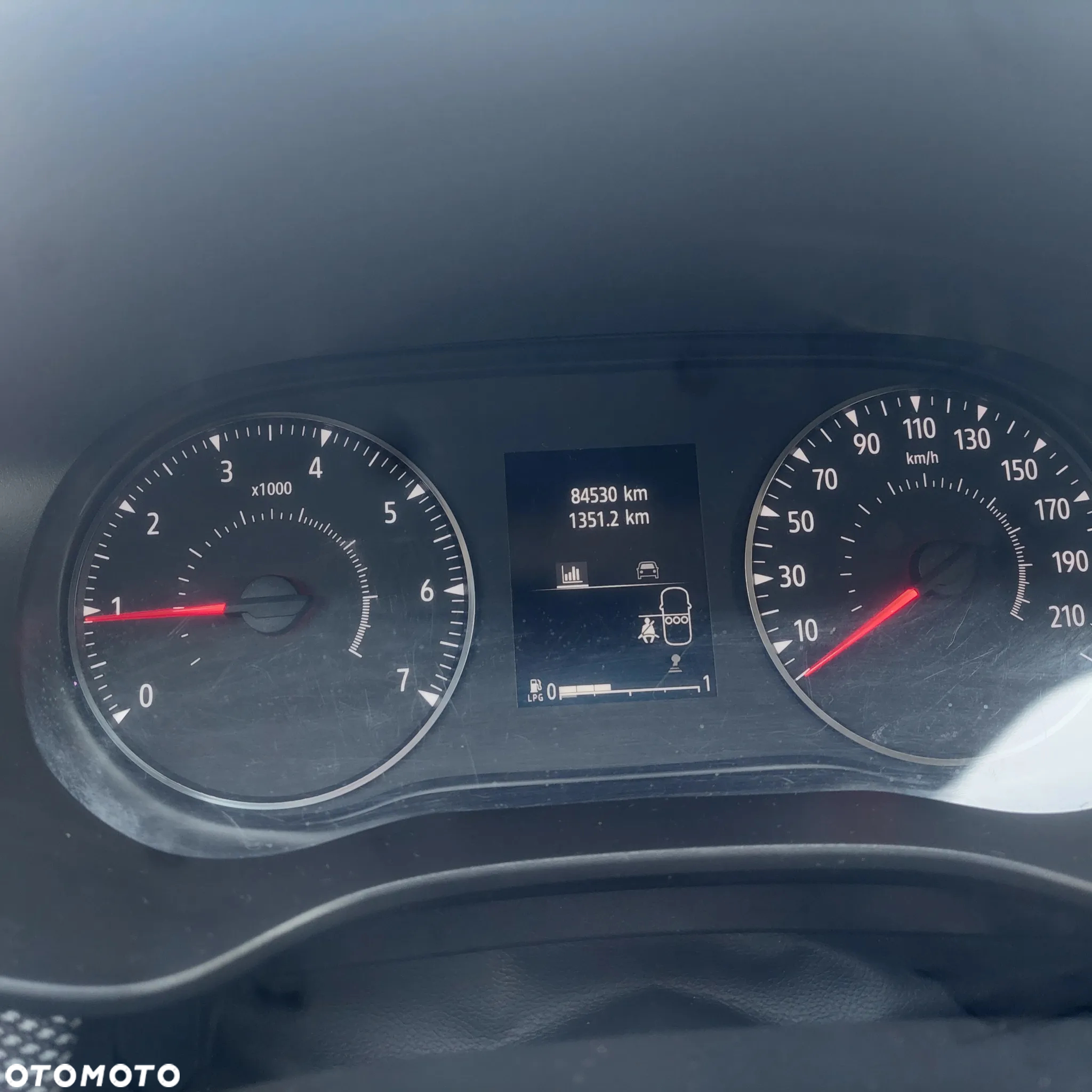 Dacia Jogger 1.0 TCe Comfort 7os - 26