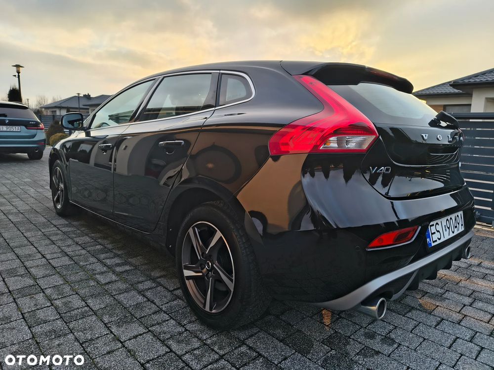 Volvo V40 - 9