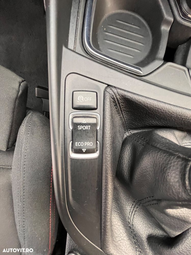 BMW Seria 1 120d Sport Line - 25