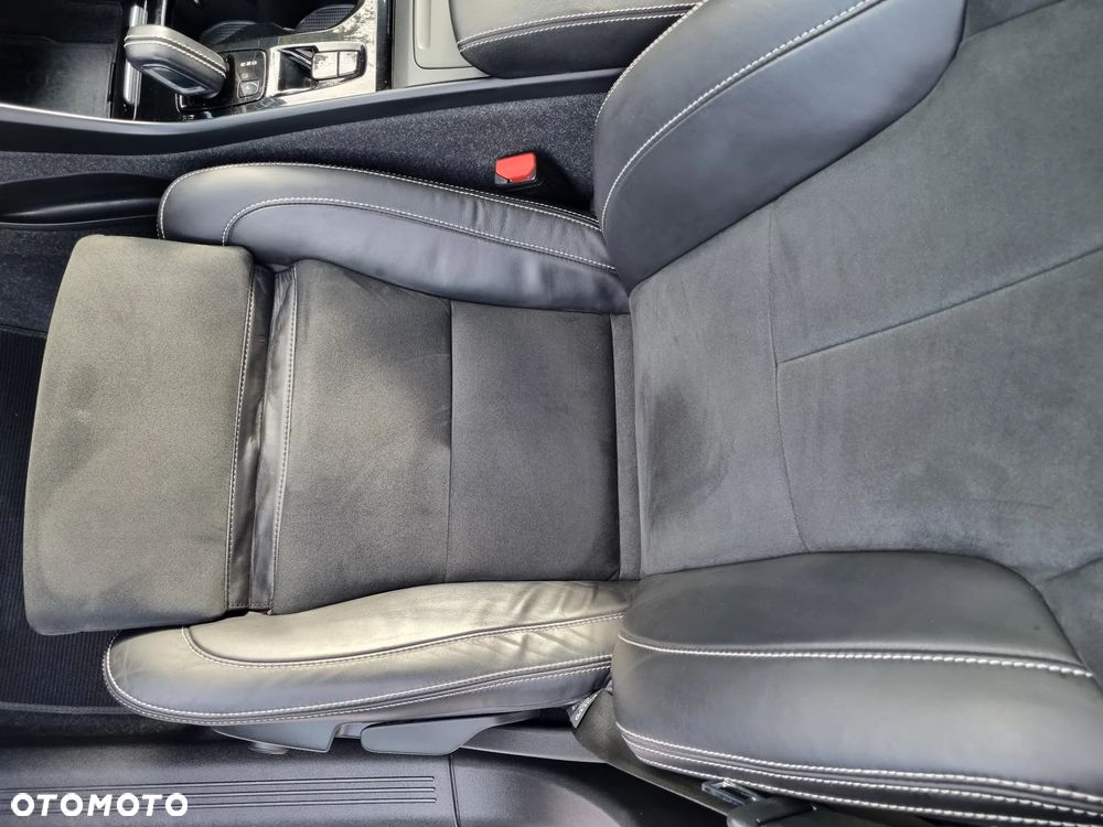 Volvo XC 40 B4 B Geartronic RDesign - 15