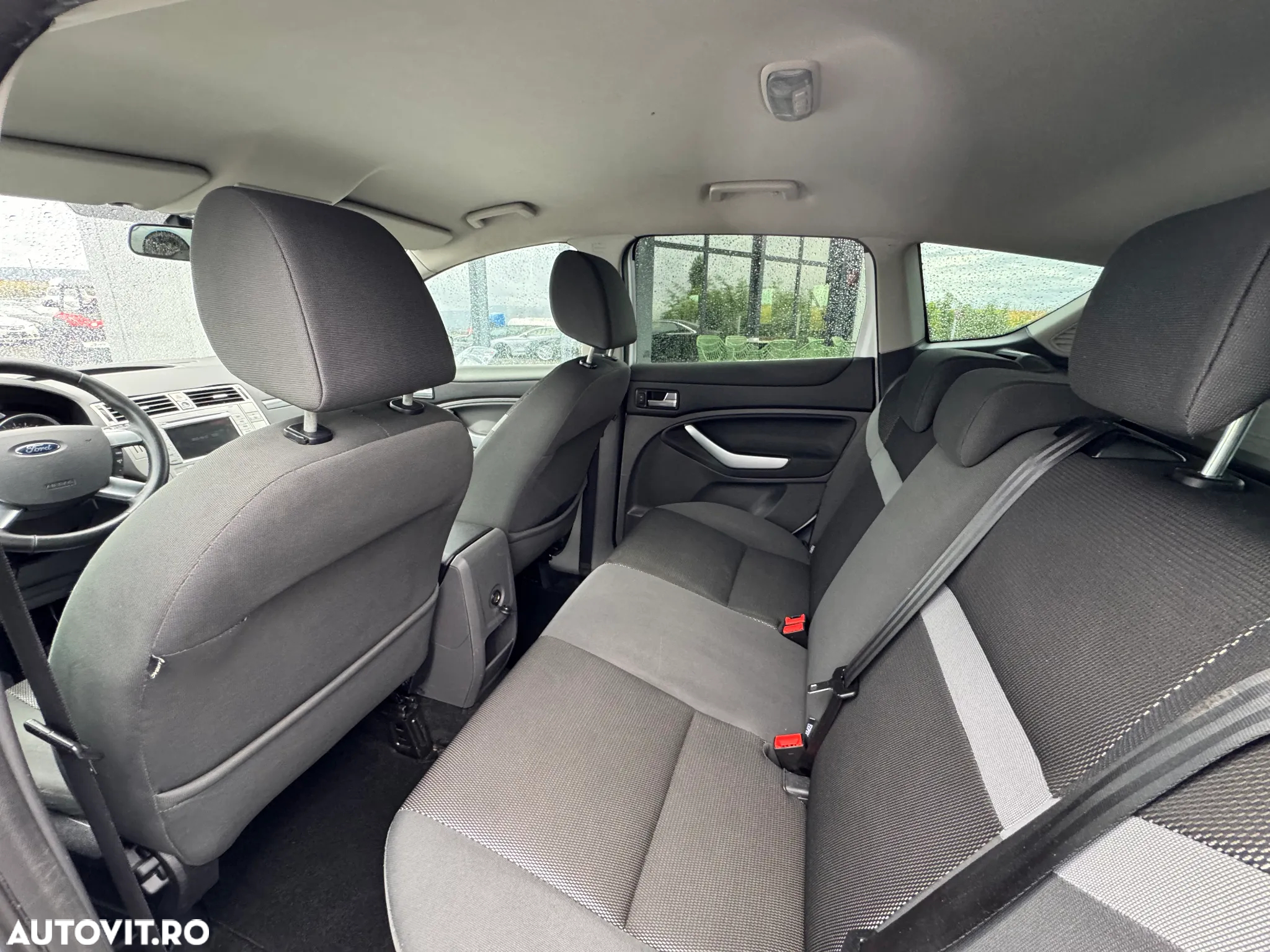 Ford Kuga 2.0L TDCi DPF Titanium - 13