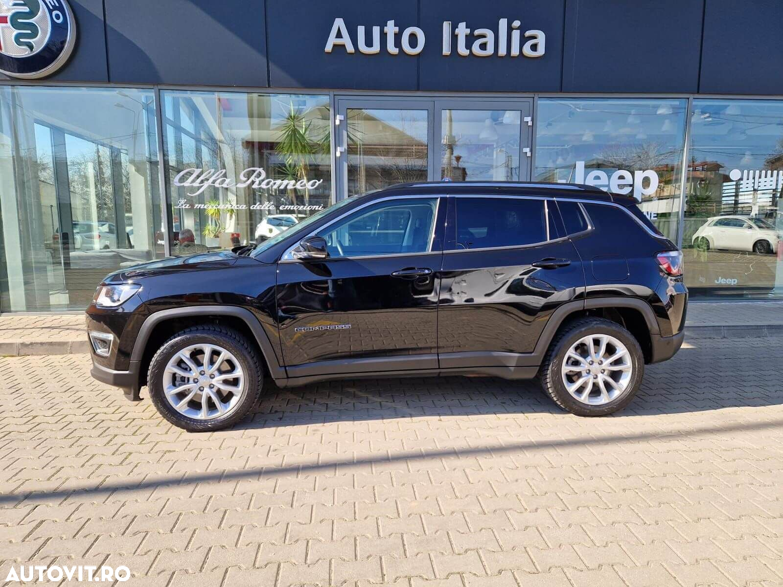 Jeep Compass - 8