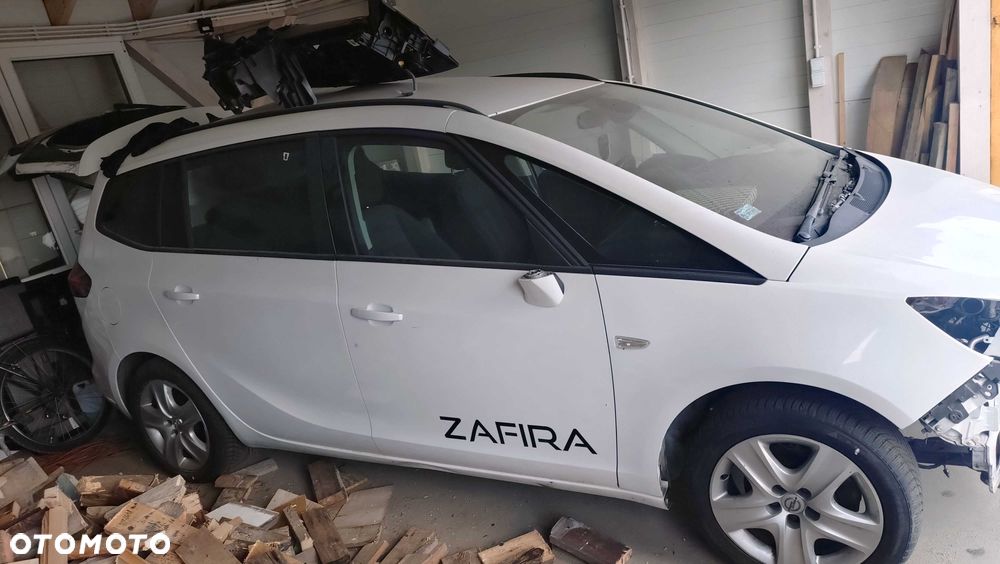 Opel Zafira - 1