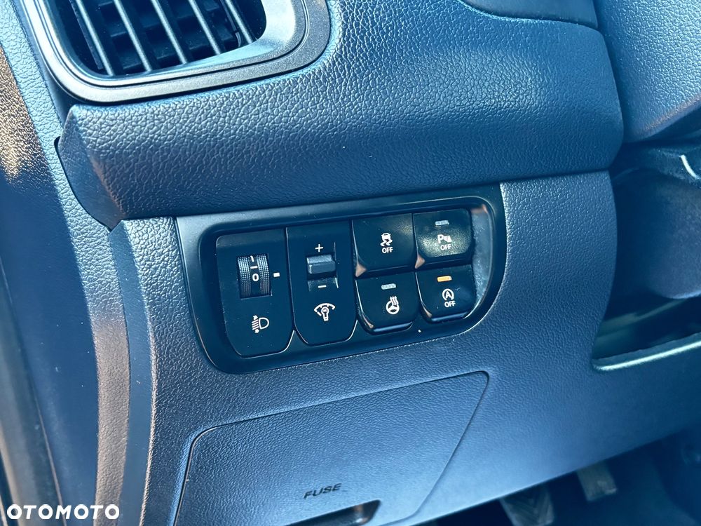 Kia Rio - 26