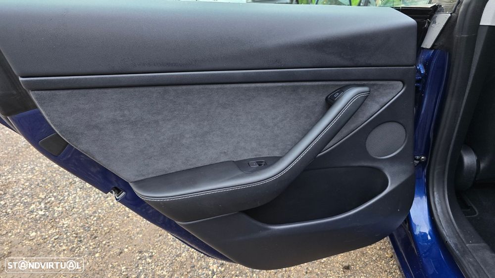 Tesla Model 3 Long Range AWD Dual Motor - 50