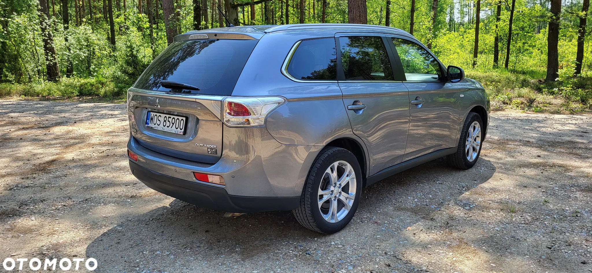 Mitsubishi Outlander - 4