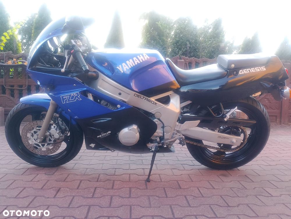 Yamaha GTS - 2