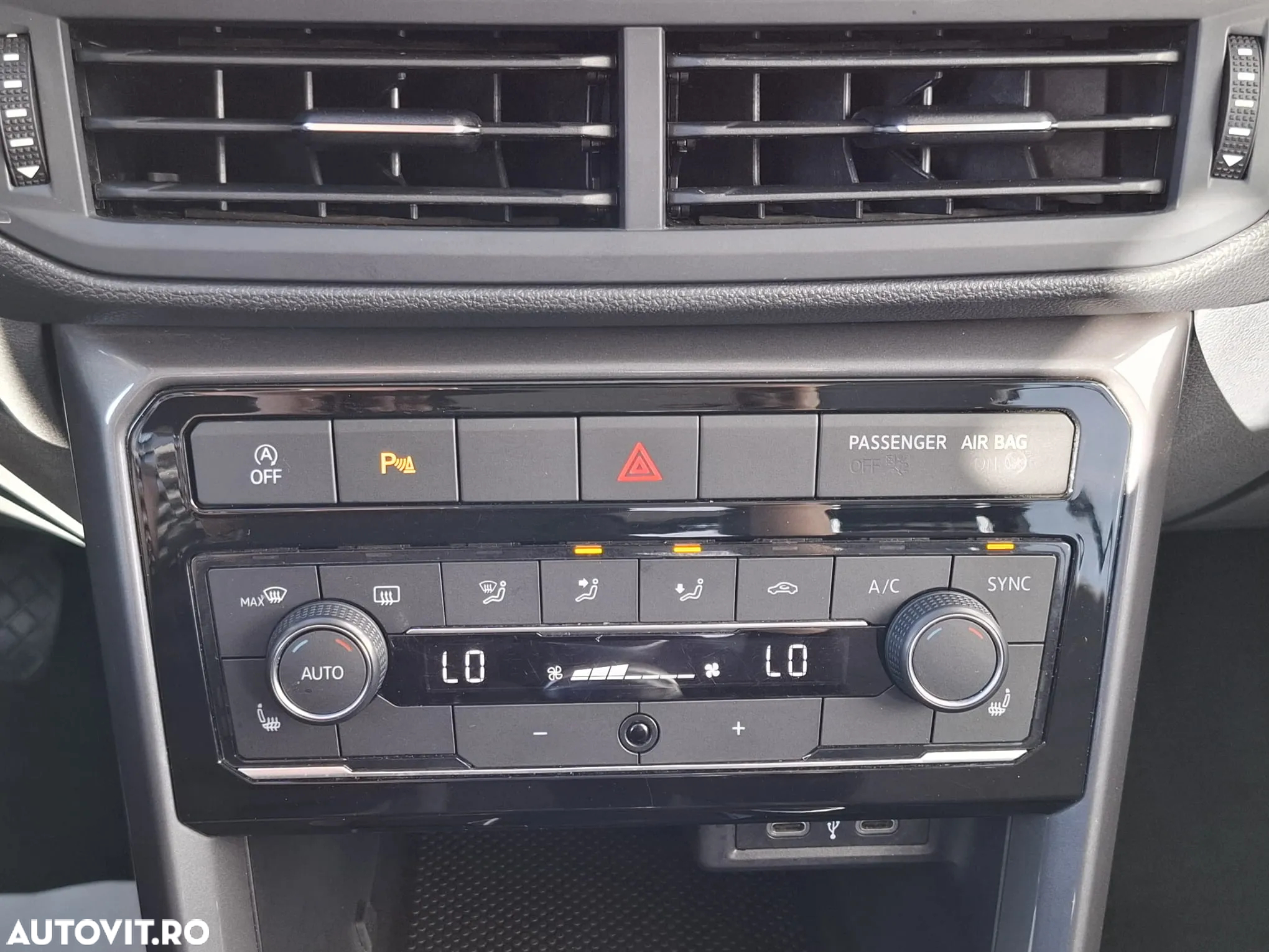 Volkswagen T-Cross 1.0 TSI Style - 17