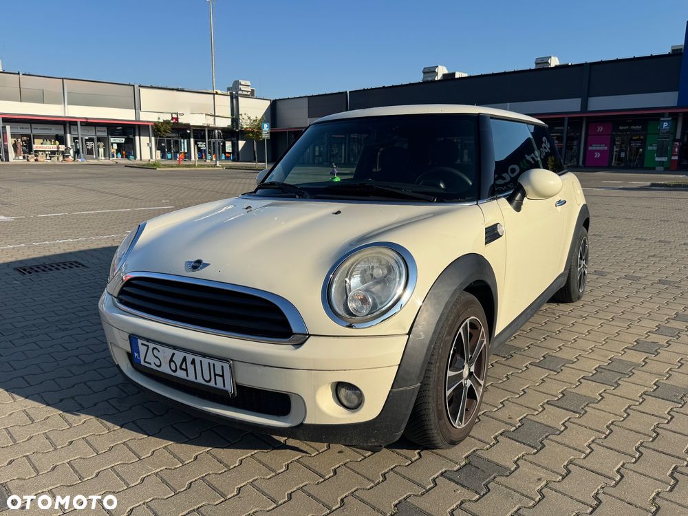 MINI ONE - 11