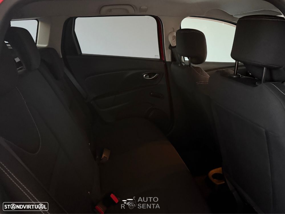 Renault Clio Sport Tourer 0.9 TCE Dynamique S - 18