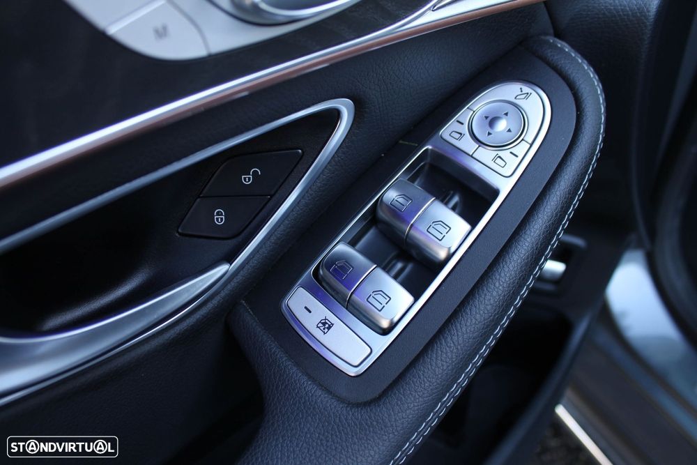 Mercedes-Benz EQC 400 4Matic AMG Line - 10