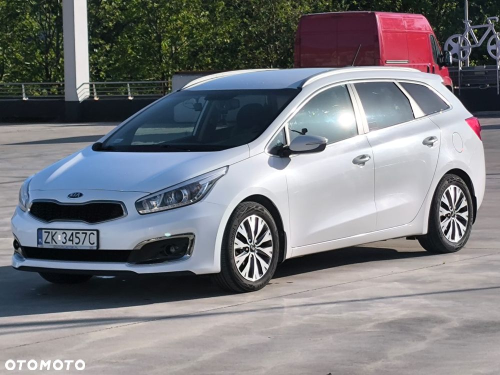 Kia Ceed 1.6 GDI L Business Line - 15