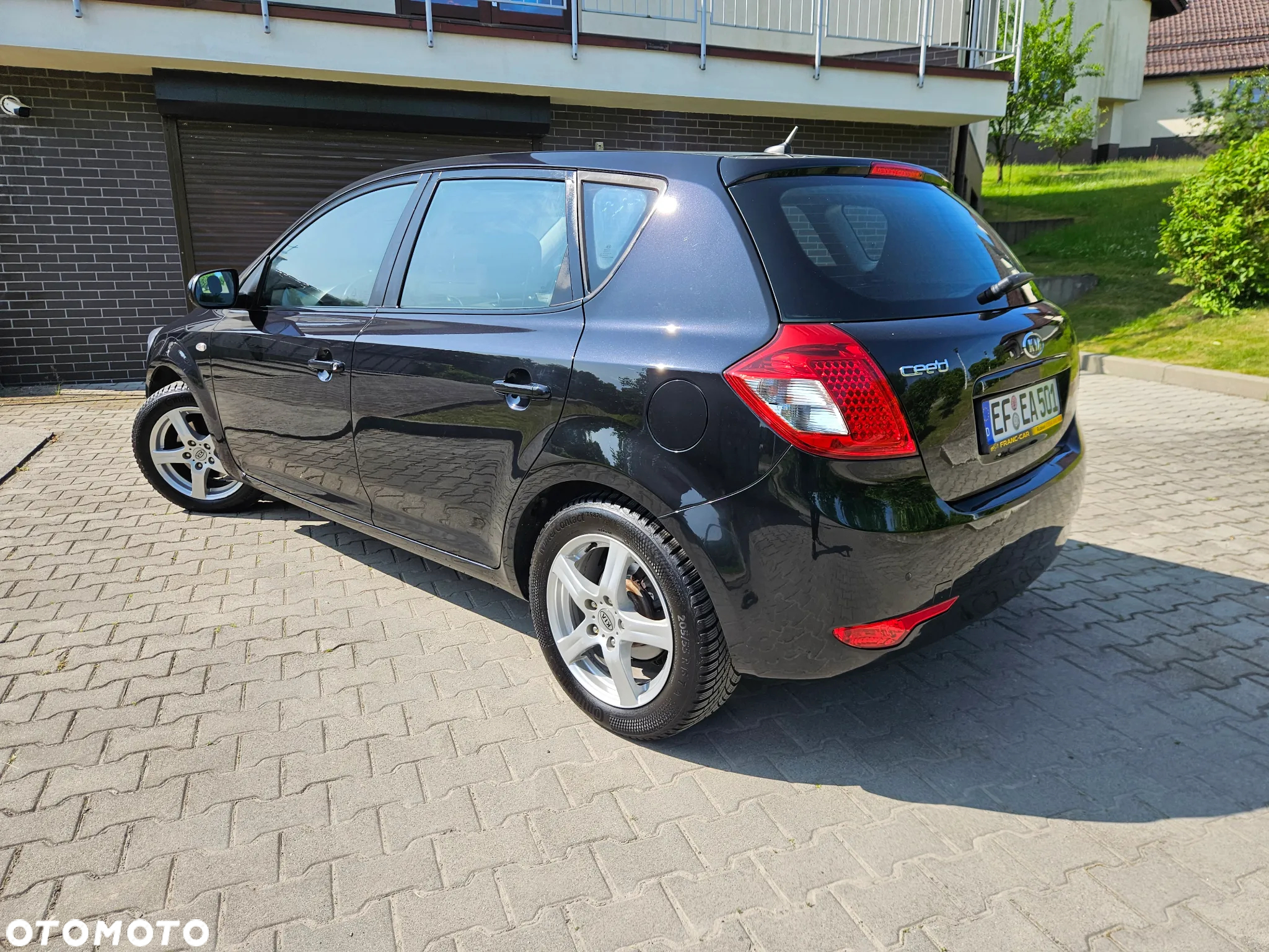 Kia Ceed 1.6 CVVT Dream-Team Edition - 2