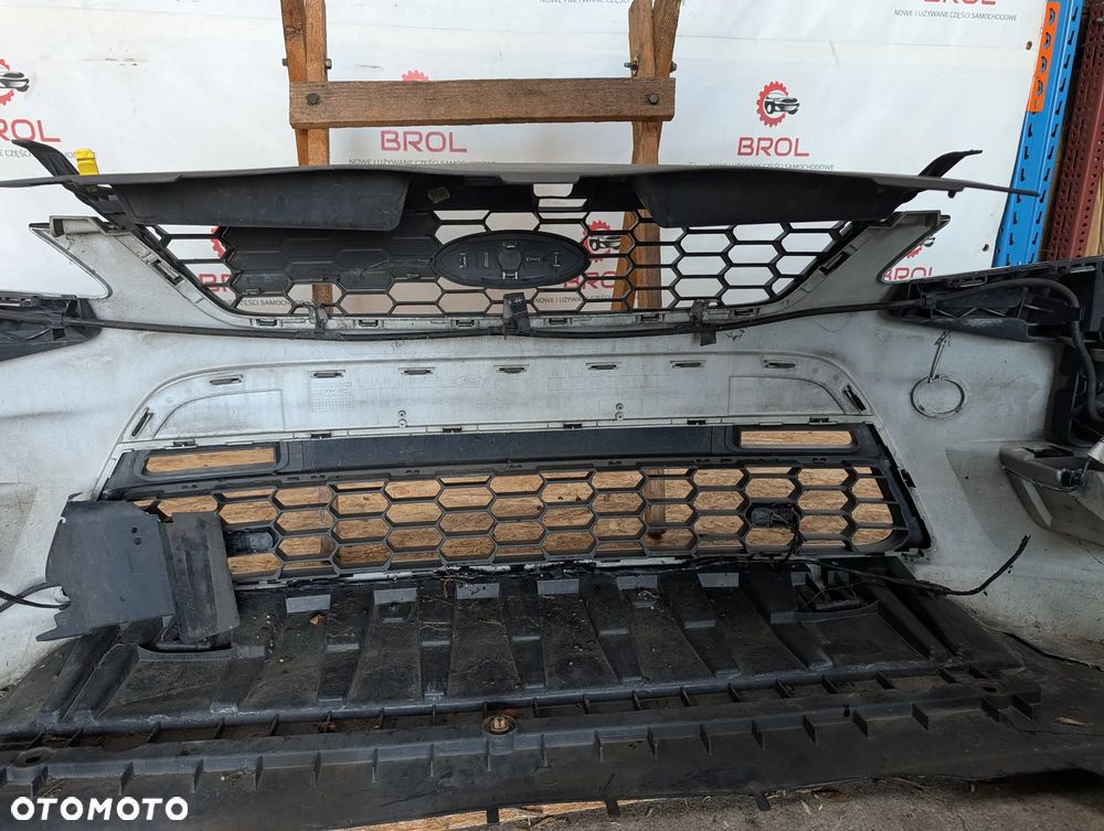 ZDERZAK PRZEDNI FORD MONDEO IV ST  SPRYSKI  PDC G6 - 6