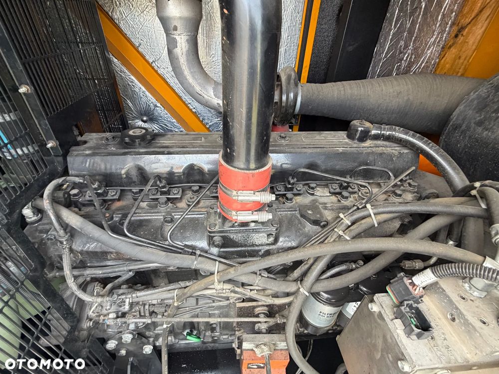JCB G220Q - 8