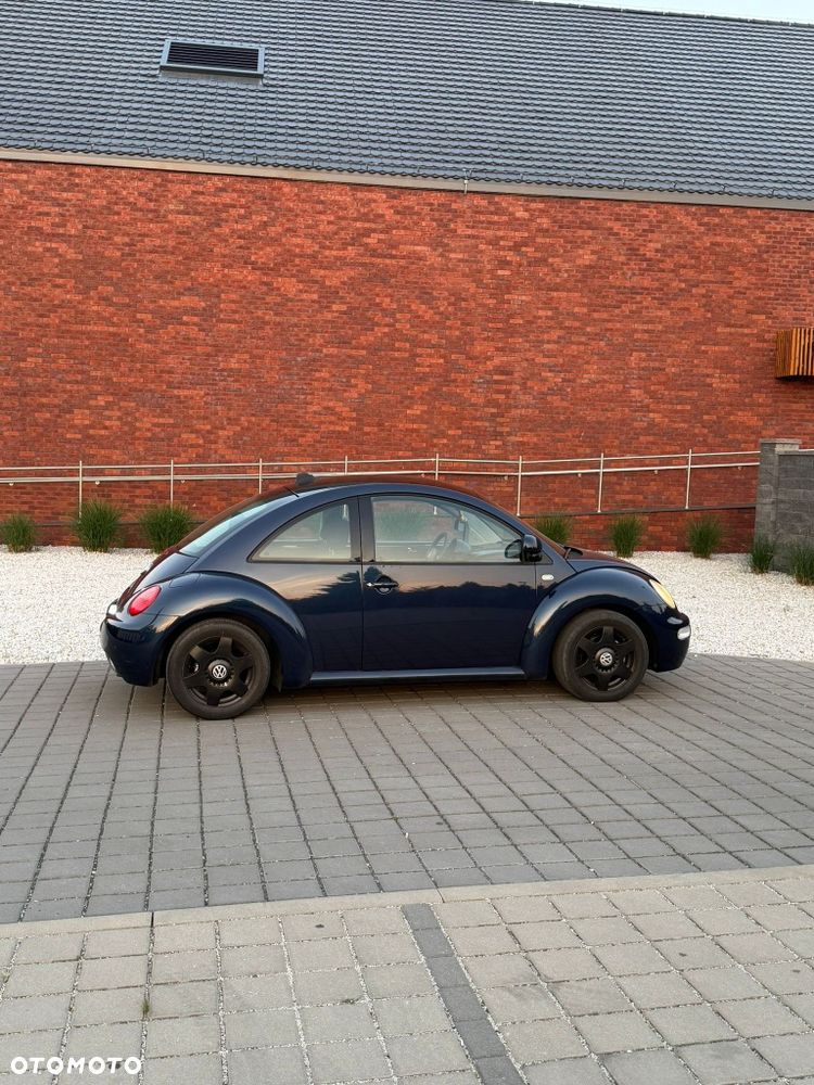 Volkswagen New Beetle - 6