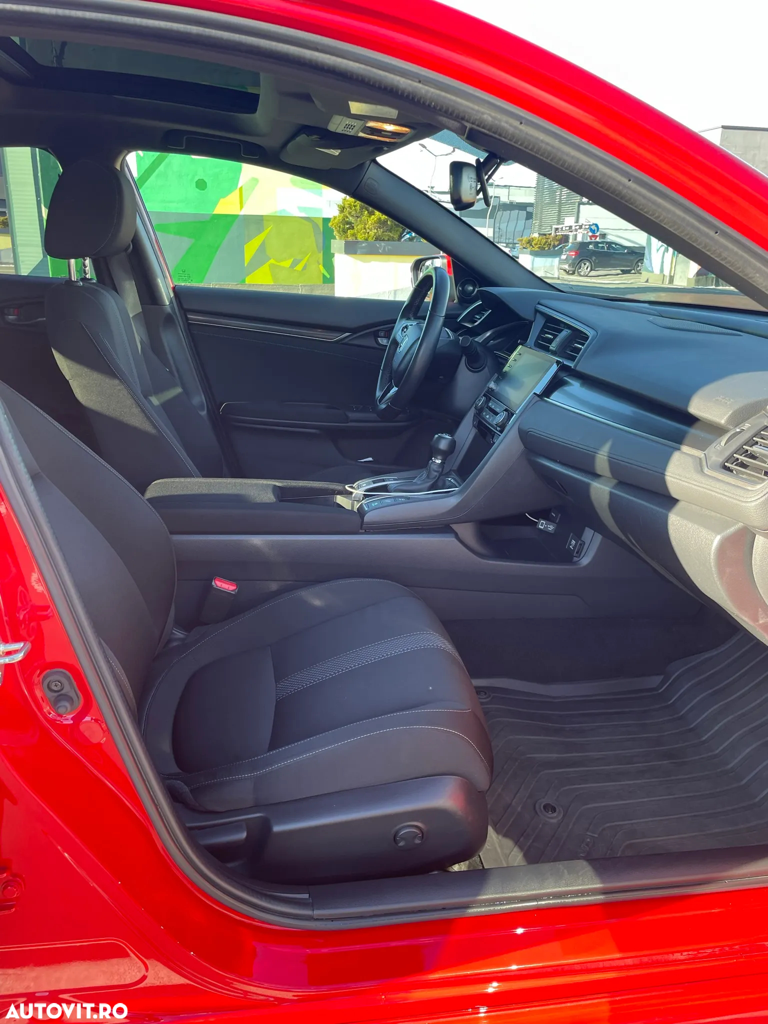 Honda Civic 1.5 VTEC Turbo Sport Plus - 17