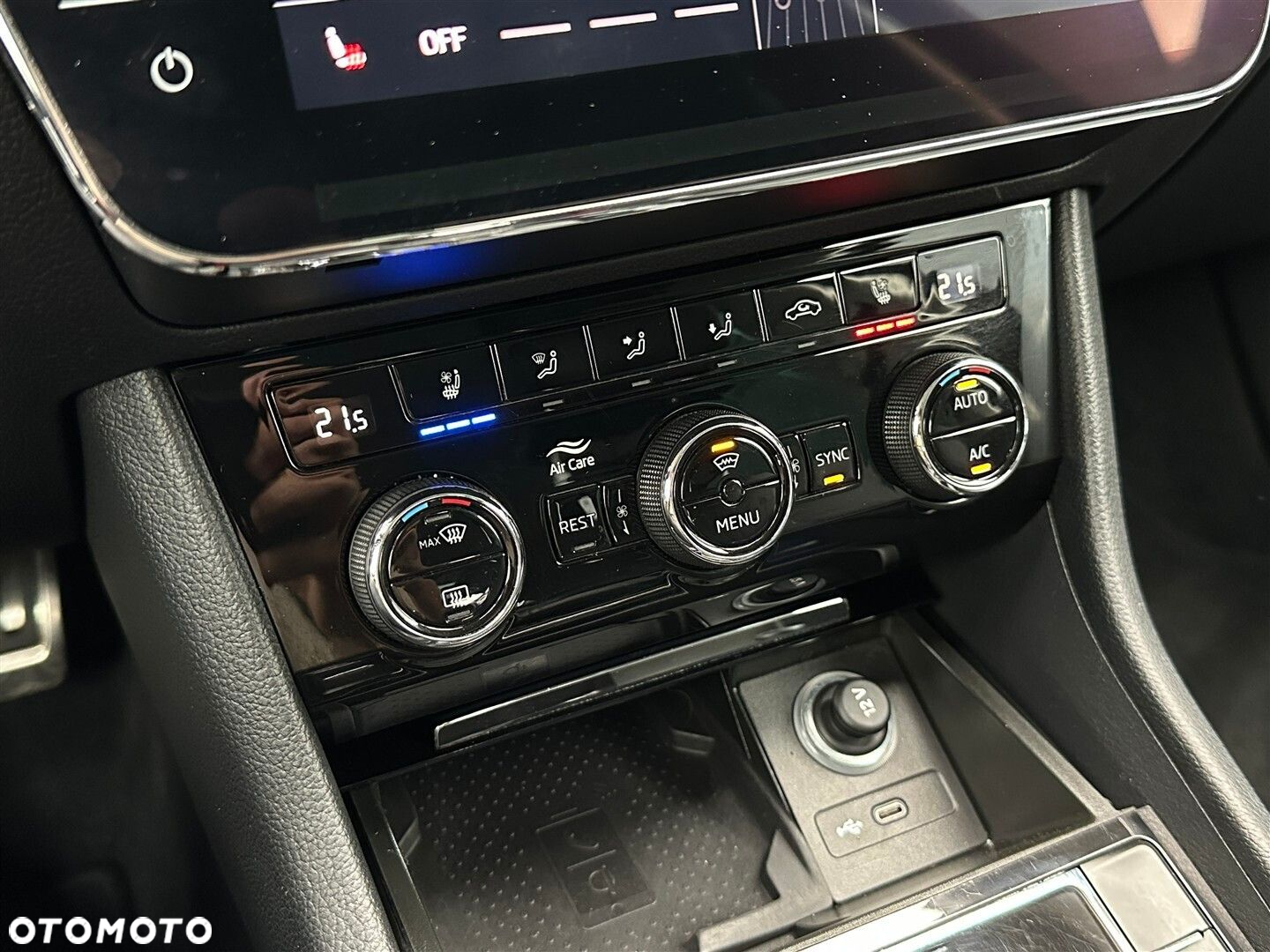 Skoda Superb - 23
