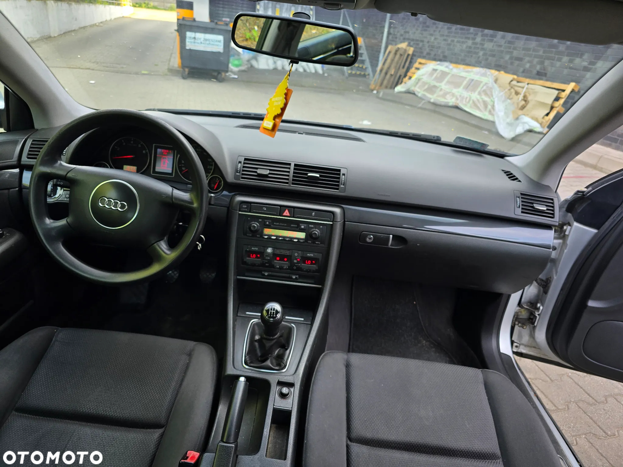 Audi A4 1.6 - 12