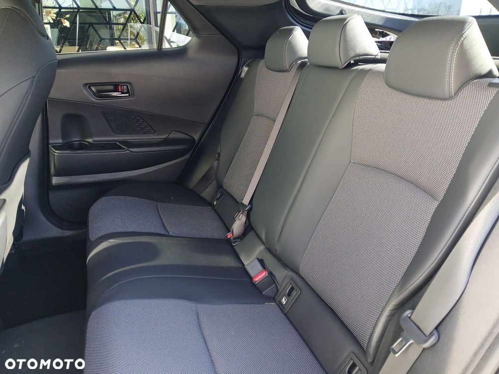 Toyota C-HR - 7