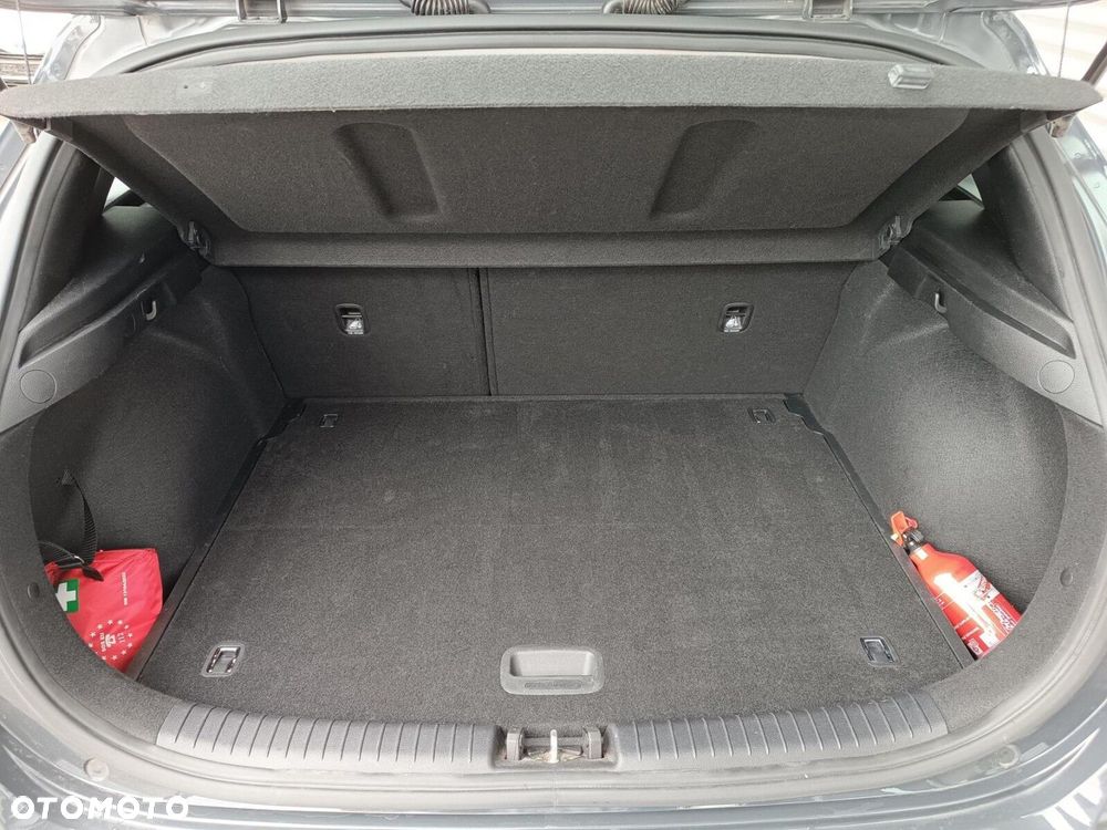 Kia Ceed 1.4 T-GDI M - 36