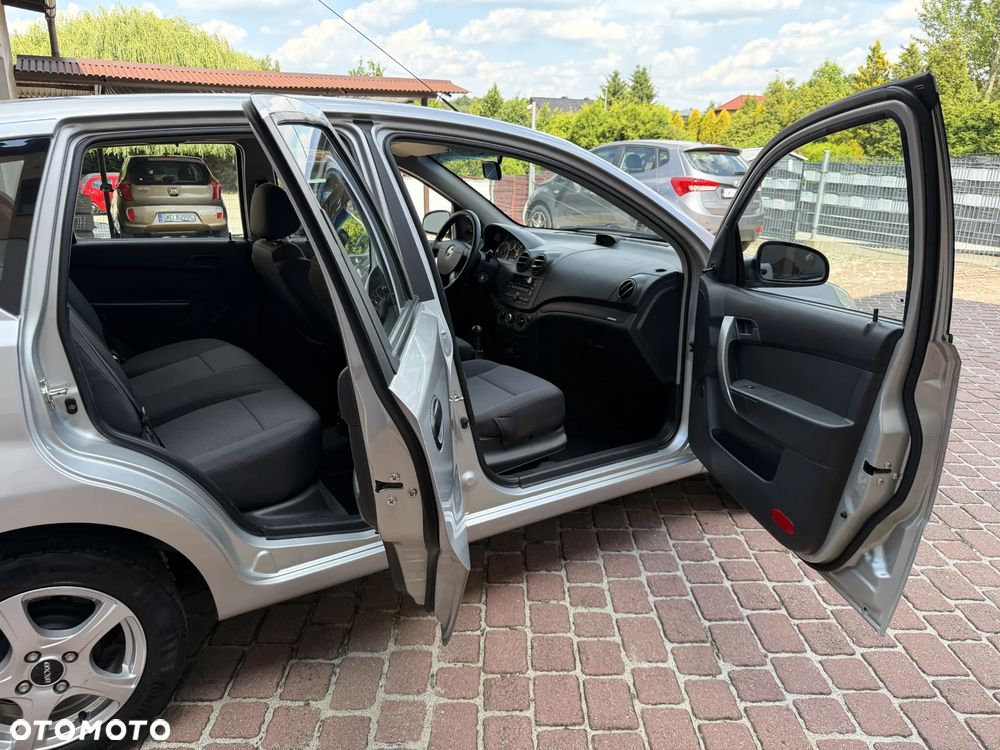 Chevrolet Aveo 1.2 LS - 33