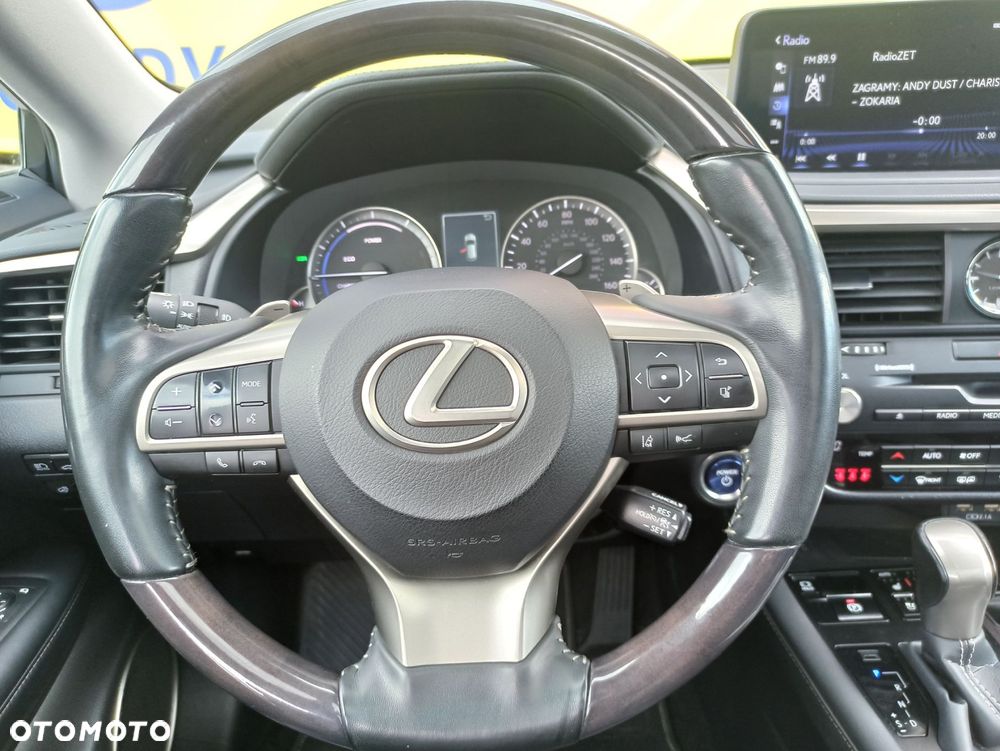 Lexus RX - 17