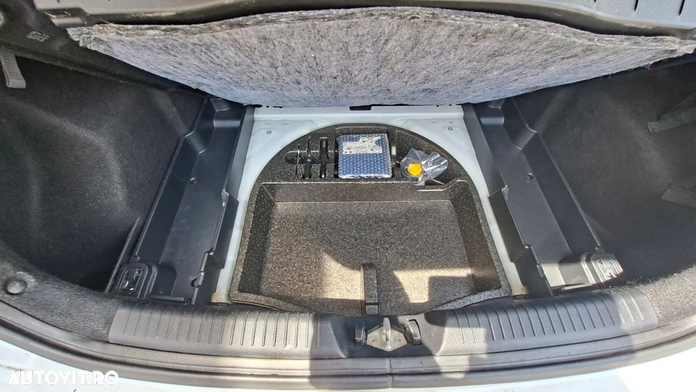 Kia Ceed 1.6 DSL BEST - 15