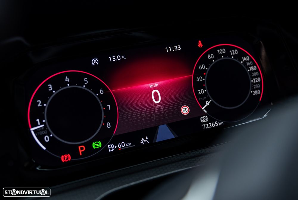 VW Golf 2.0 TSI OPF DSG GTI - 30