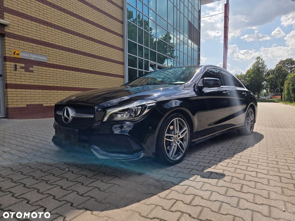 Mercedes-Benz CLA 200 7G-DCT AMG Line - 38
