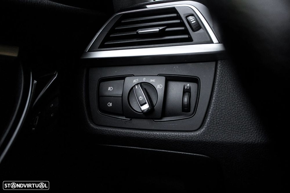 BMW 316 d Touring Line Sport - 18