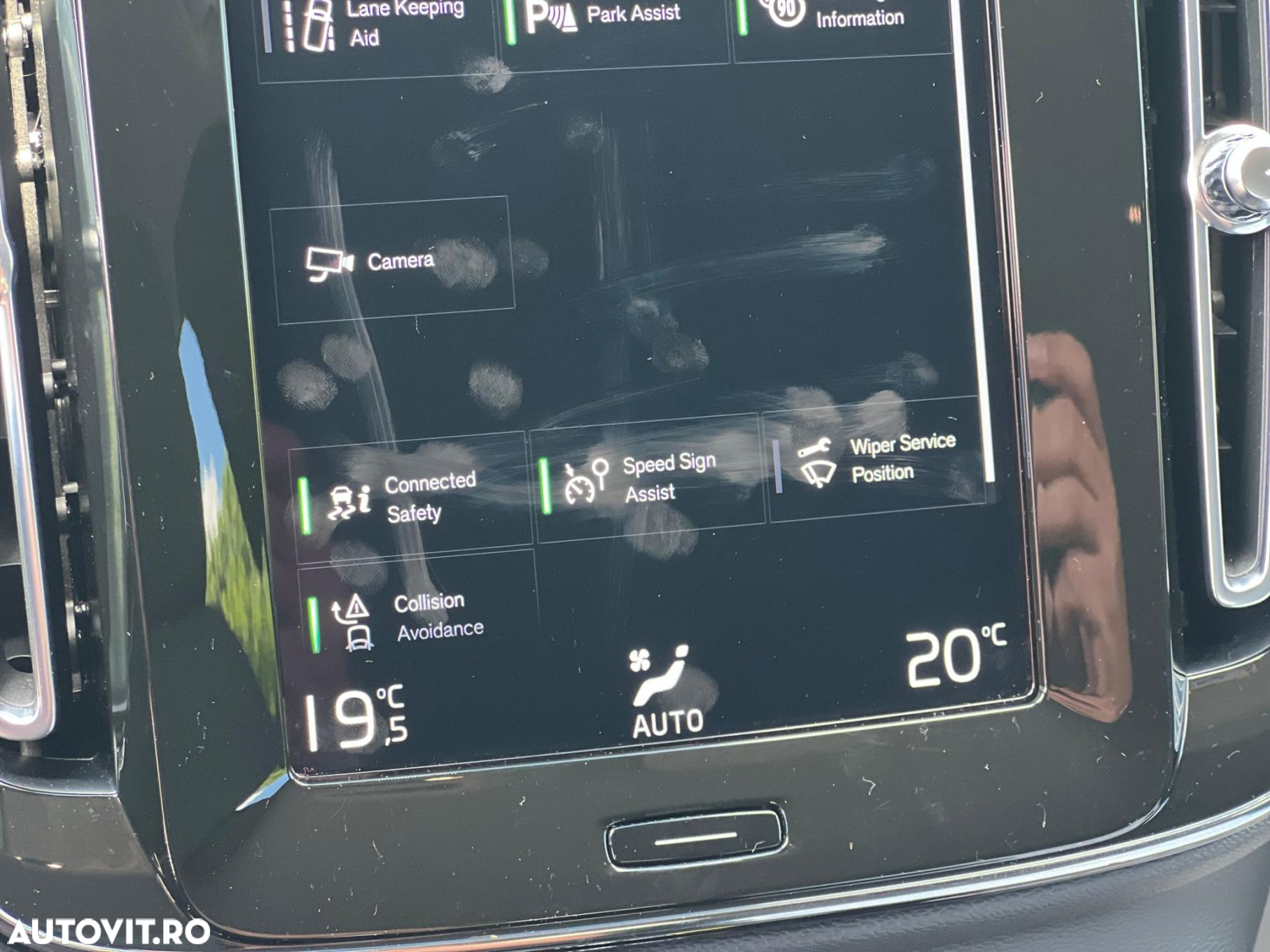 Volvo XC 40 T4 Recharge DKG Core - 11