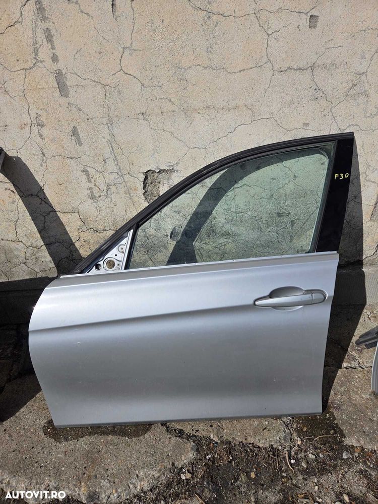 Usa stanga fata BMW seria 3 F30 F31 Glaciersilber Metallic A83 - 1