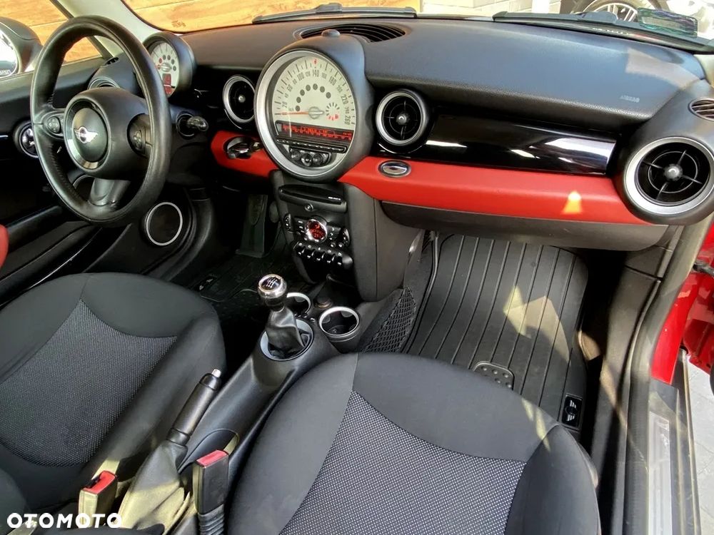 MINI ONE Standard - 34