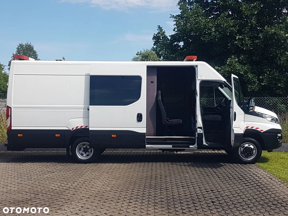 Iveco 50C15 DAILY 7-OSÓB BRYGADÓWKA BLIŹNIAKI MAXI DŁUGI WYSOKI KLIMA BLASZAK VAN FURGON HAK KRAJOWY - 35