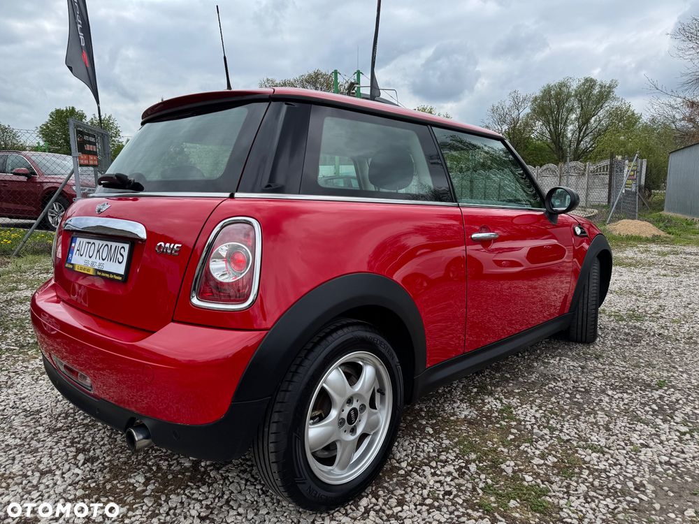 MINI ONE - 7