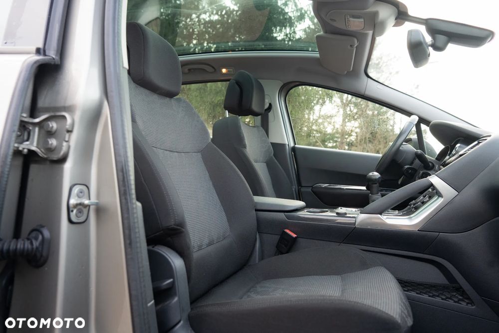 Peugeot 3008 120 VTi Premium - 18